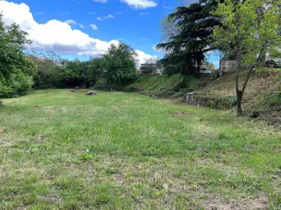 Građevinsko zemljište 1 137 m², Kanfanar, prilazni put - 7