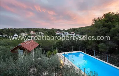House, Otok Vis, 255 m², 900 000 € - 4