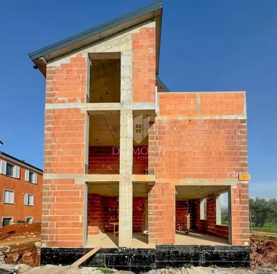 Umag Neubau, Wohnung auf 2 Etagen mit Meerblick - 2