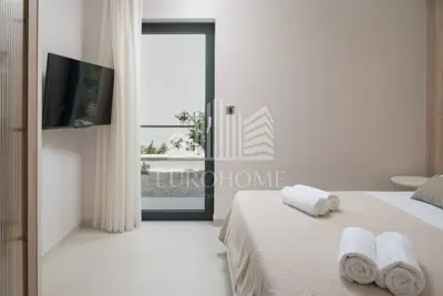 Split, Podstrana, urbane Villa mit Pool, Meerblick - 7