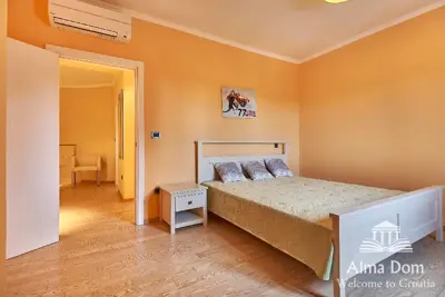 3-storey villa, Stoja, Pula - direct access to the sea - 10