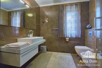 3-storey villa, Stoja, Pula - direct access to the sea - 8