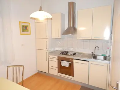 Wohnung 200 m vom Meer, Lovran - 2 Badezimmer und Balkon - 6