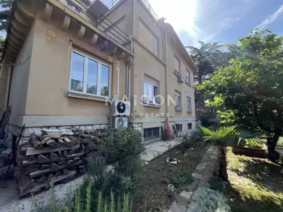 Rijeka, Pećine - Historical Villa with Mediterranean Garden - 12