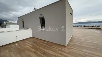 Vila 251 m², Kaštel Sućurac - pogled na more - 4