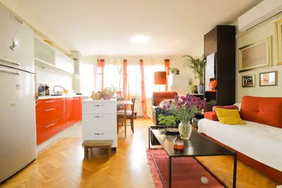 Apartment 141 m², Donji grad - 4 rooms and parking - 15