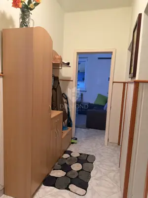 Stan 57 m², centar Labina - 2 spavaće sobe i terasa - 3