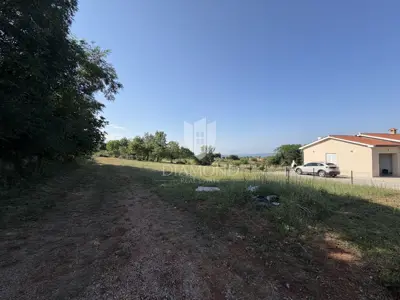 Baugrundstück 600 m², Labin - offener Blick - 2