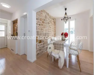 Kuća, Brač, 189 m², 1 990 000 € - 7
