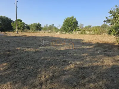 Građevinsko zemljište 836 m², Butkovići - mirna lokacija - 2