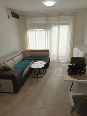 44 m² Wohnung, Monvidal, Pula - 1 Zimmer + Wohnzimmer, Balkon und Aufzug - 2