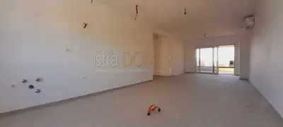 Wohnung 132 m², Valdebek, Pula - 3 Zimmer, 2 Badezimmer - 9