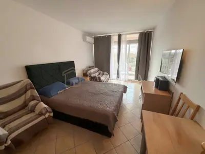 Novi Vinodolski - studio apartman 200m od mora