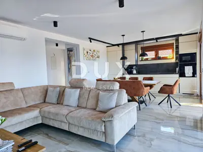 Villa 280 m², Malinska na Krku - beheizter Pool und Meerblick - 12