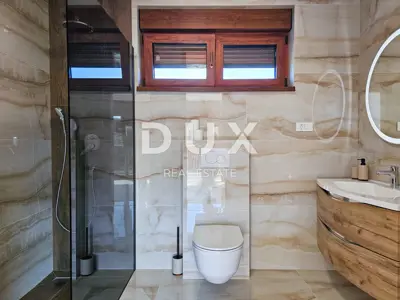 Villa 280 m², Malinska na Krku - beheizter Pool und Meerblick - 22