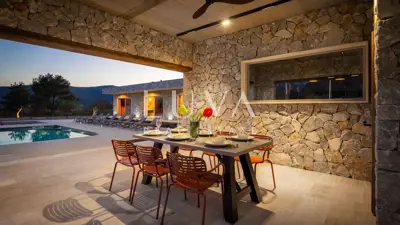 Villa 240 m², Prisoje - pool and tennis court - 15