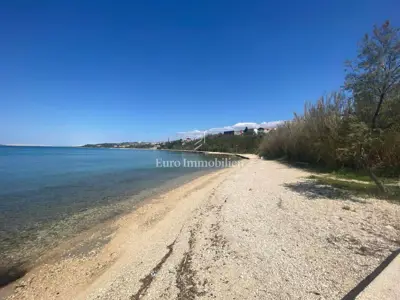 Građevinsko zemljište prvi red do mora, Ražanac - 10