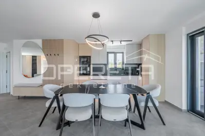 House 181 m², Sveti Lovreč - pool and sea view - 2