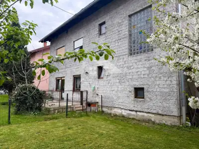 Kuća 400 m², Zaprešić Centar - 3 stambene jedinice - 10