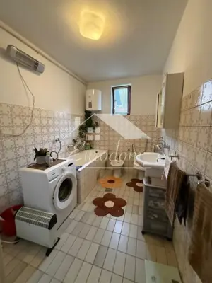 Kuća 400 m², Zaprešić Centar - 3 stambene jedinice - 19