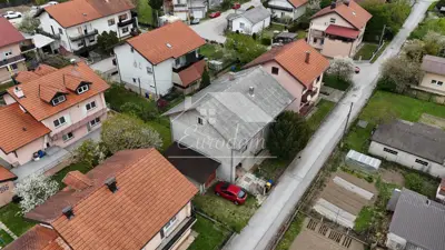 Kuća 400 m², Zaprešić Centar - 3 stambene jedinice - 2