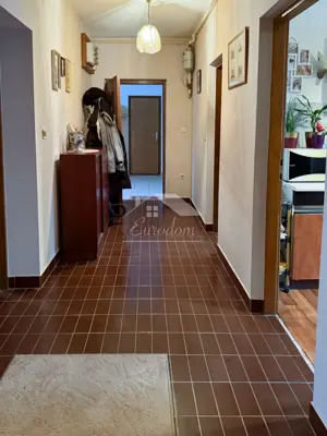 Kuća 400 m², Zaprešić Centar - 3 stambene jedinice - 14