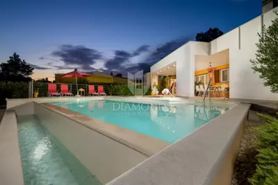 Central Istria, two elegant single-storey houses with pools and spa amenities - 21
