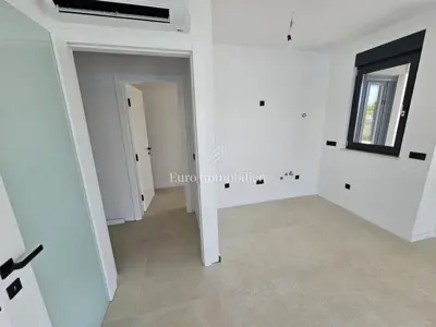 Stara Novalja - new apartment with three terraces, first row to the sea - 12