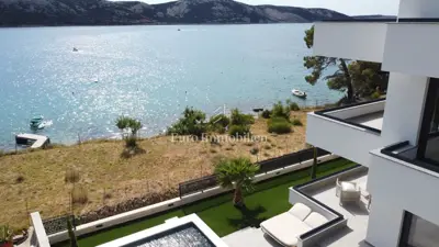 Stara Novalja - new apartment with three terraces, first row to the sea - 14