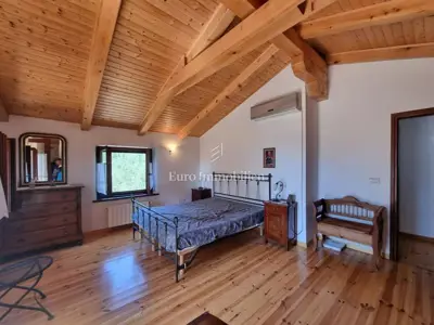 Kuća 140 m², Poreč - veliko imanje i maslinik - 16