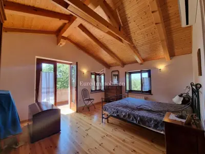 Kuća 140 m², Poreč - veliko imanje i maslinik - 14
