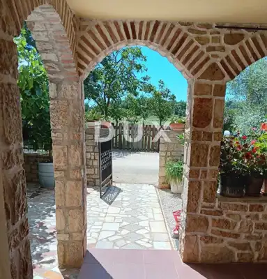 Stone house 105 m², Poreč - three floors and 3 bedrooms - 3