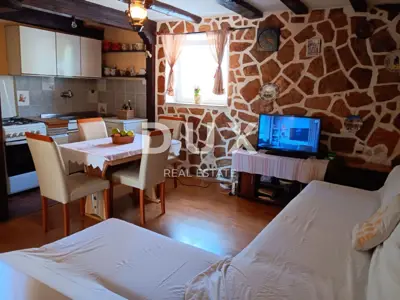 Stone house 105 m², Poreč - three floors and 3 bedrooms - 6