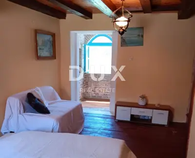 Stone house 105 m², Poreč - three floors and 3 bedrooms - 10