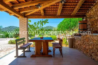 Kuća, Šibenik, 300 m², 2 900 000 € - 6