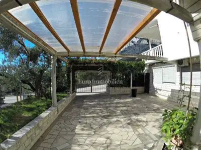 Kuća 428 m², Veliko Brdo - pogled na more i 7 apartmana - 18