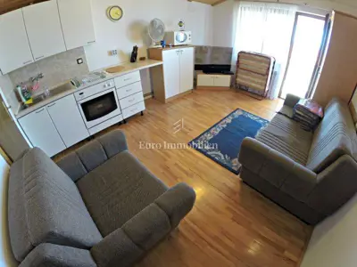 Kuća 428 m², Veliko Brdo - pogled na more i 7 apartmana - 7