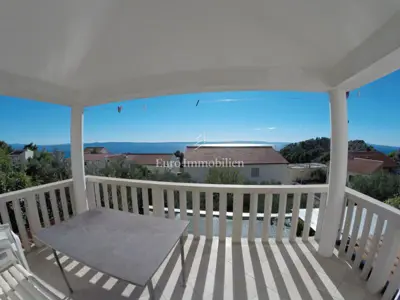 Kuća 428 m², Veliko Brdo - pogled na more i 7 apartmana - 2