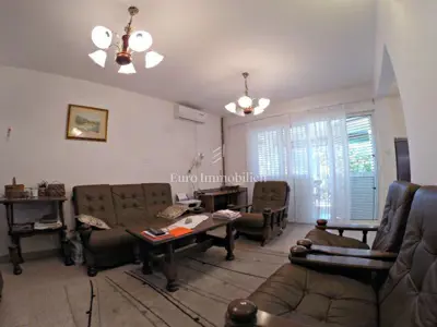 Kuća 428 m², Veliko Brdo - pogled na more i 7 apartmana - 8