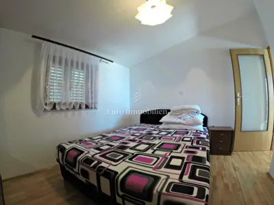 Kuća 428 m², Veliko Brdo - pogled na more i 7 apartmana - 14