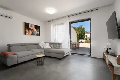 Stan 98,87 m², Poreč - 500 m od mora - 4
