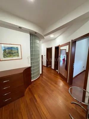 Stan 172 m², Remete - dvoetažni s vrtom i terasama - 17