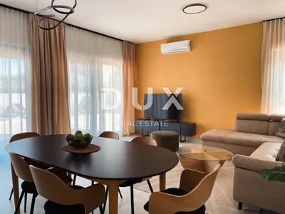 Doppelhaushälfte 198,53 m², Pomer - Meerblick und Pool - 8