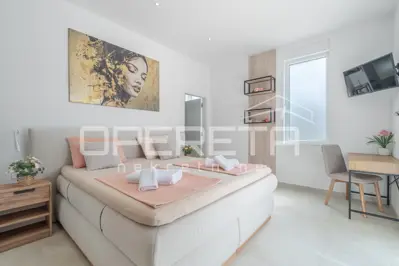 House 200 m², Poreč - quiet settlement near the sea - 9