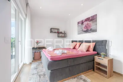 House 200 m², Poreč - quiet settlement near the sea - 14