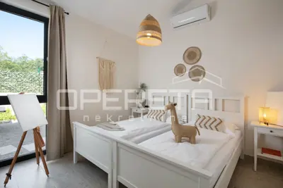 Istria, Poreč surroundings - Modern single-storey house with pool and roof terrace - 14