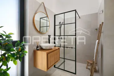 Istria, Poreč surroundings - Modern single-storey house with pool and roof terrace - 13