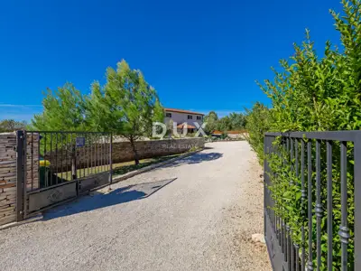 Haus 279 m², Svetvinčenat - Pool und Sommerküche - 18