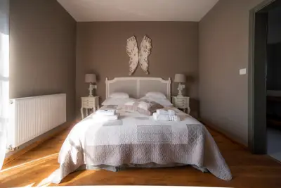 Vila 245 m², Višnjan - grijani bazen i konoba - 22