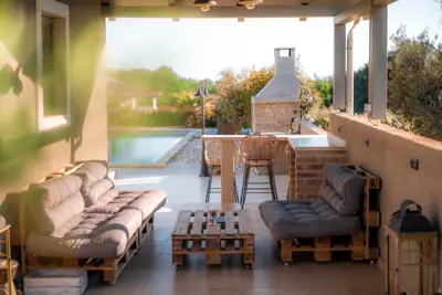 Vila 245 m², Višnjan - grijani bazen i konoba - 8